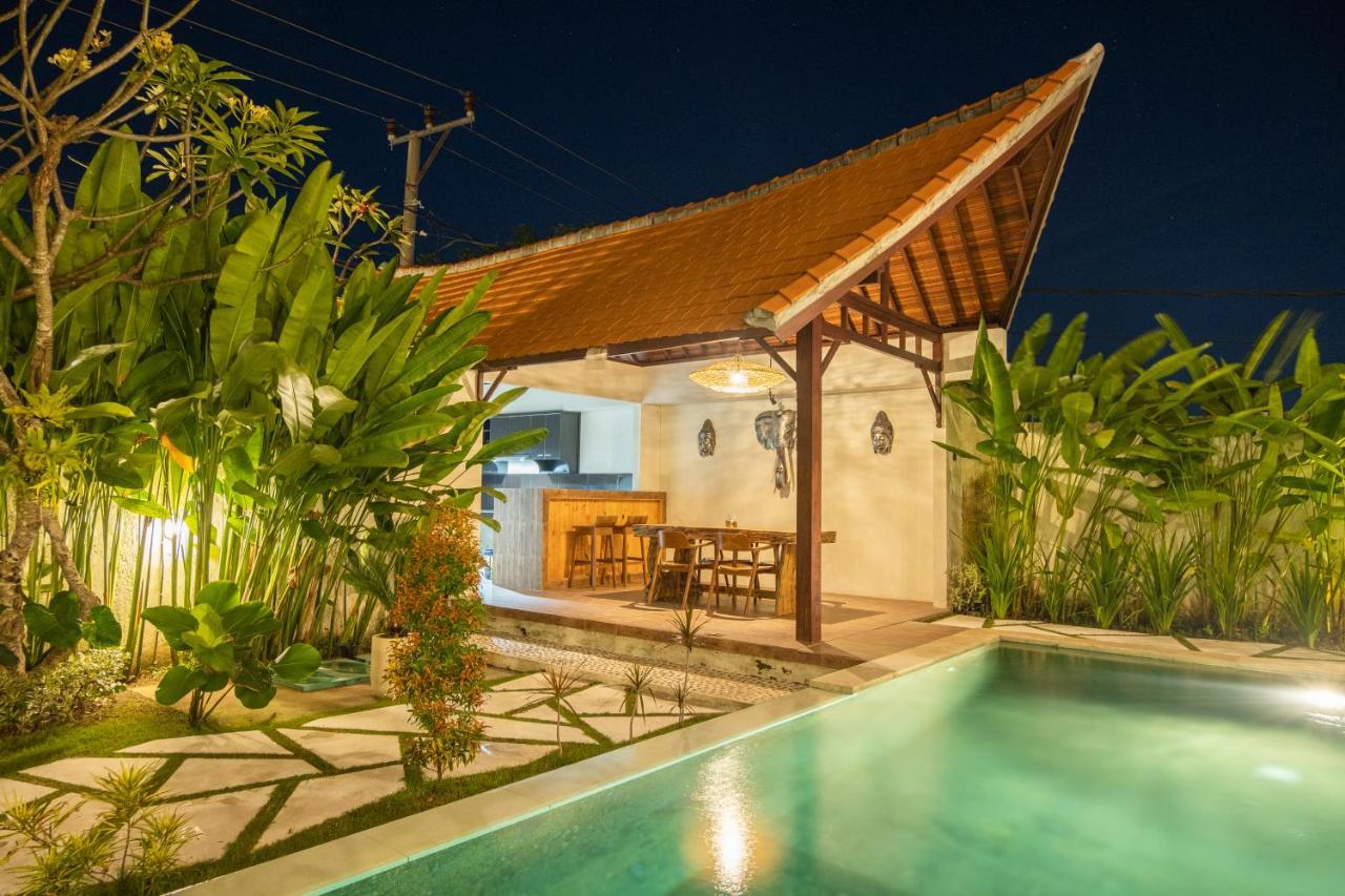 Отель Mupu Jana G.House Керамас Экстерьер фото
